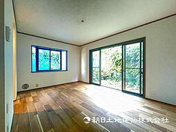 居間