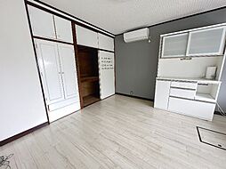 居間