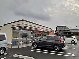 セブンイレブン　唐津インター店 280m