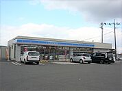 ローソン 伊万里二里町店 650m