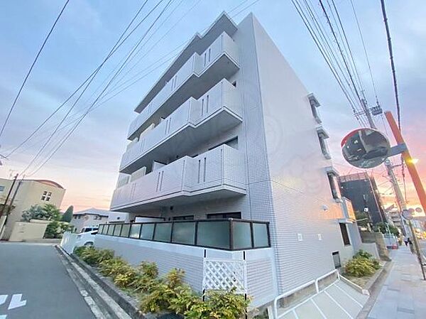 リプル豊中 ｜大阪府豊中市本町６丁目(賃貸マンション2DK・4階・47.60㎡)の写真 その1