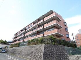 大阪府吹田市清水（賃貸マンション3LDK・4階・61.87㎡） その1