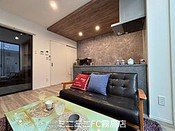 JR日豊本線 隼人駅 徒歩36分の賃貸アパート 2階1SLDKのリビング/ダイニング