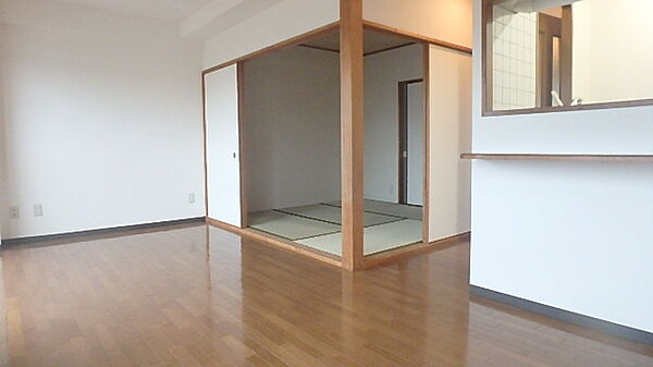 兵庫県加東市社(賃貸マンション2LDK・3階・52.00㎡)の写真 その3