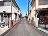 外観：前面道路含む現地写真