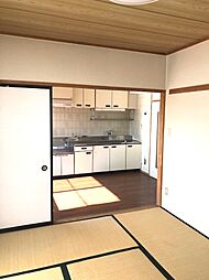 居間