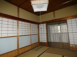 居間