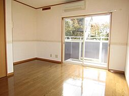 e−wing S 1階1Kのリビング/ダイニング