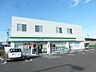 周辺：ファミリーマート 長野栗田店（157m）