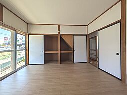 居間