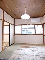 居間
