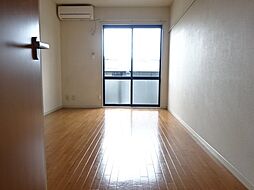 アプリコット三輪 2階1Kのリビング/ダイニング