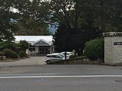 辰野町立辰野東小学校（310m）