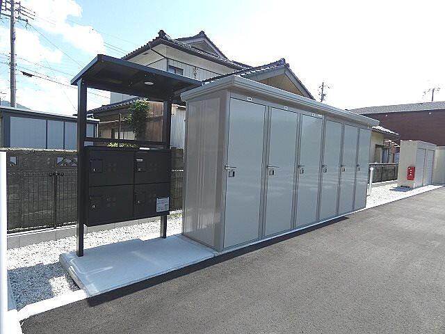 その他
