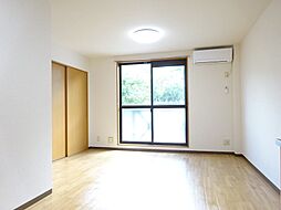 メゾンドフルール 102 1階1LDKのリビング/ダイニング