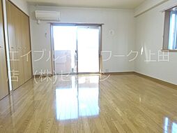 シティドエル 301 3階ワンルームのリビング/ダイニング