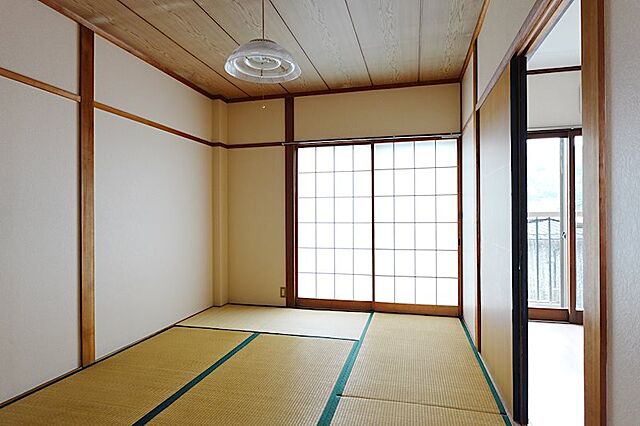 寝室