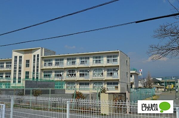画像16:中学校「富士市立吉原第一中学校まで965m」