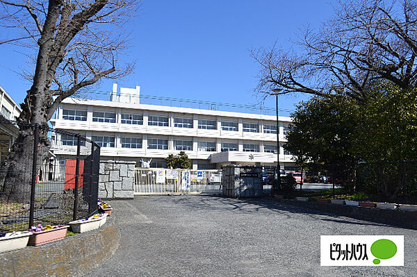画像19:中学校「富士市立吉原第二中学校まで1254m」