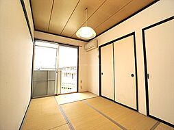 近江鉄道近江本線 愛知川駅 徒歩15分の賃貸アパート 2階2DKのリビング/ダイニング