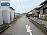 外観：前面道路含む現地写真