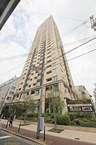 大阪府大阪市中央区東心斎橋1丁目（賃貸マンション1LDK・35階・95.44㎡） その1