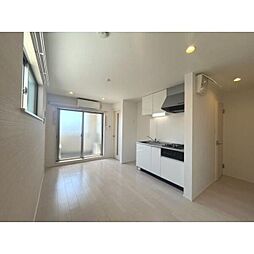 ウイングストーム 1階1LDKのリビング/ダイニング