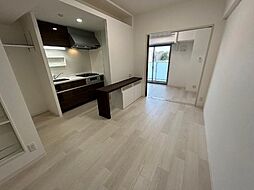 ロータス・ガーデン城南 6階1LDKの室内