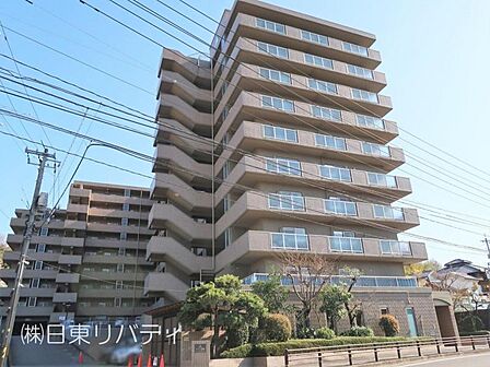毎日の暮らしに寄り添う、優しい雰囲気の外観が魅力です。