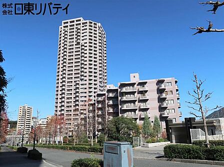 毎日の暮らしに寄り添う、優しい雰囲気の外観が魅力です。