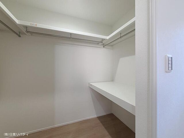 収納 広島市東区上温品4丁目