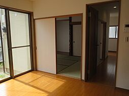 居間