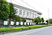 鶴ヶ島市立藤小学校（720m）