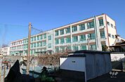滝川小学校[公立]の外観