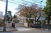 伊勢山中学校[公立]の外観