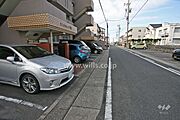 敷地内駐車場（屋外平面式）