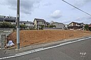 全2区画の分譲地（南西側から）［2026年3月30日撮影］