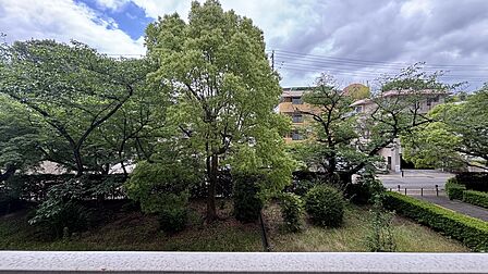 バルコニーからの眺め（南方向）［2026年5月24日撮影］