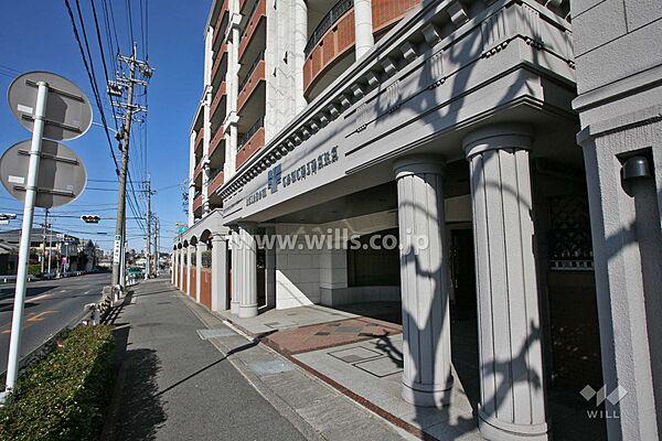 エントランスを拡大表示