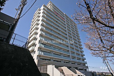 アルバックス日進の外観(南東側から)