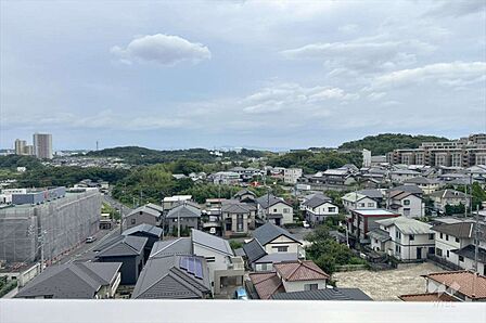 バルコニーからの眺め（南方向）［2026年7月13日撮影］