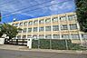 周辺：川名中学校[公立]の外観