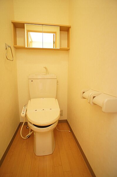 画像22:落ち着いたトイレです