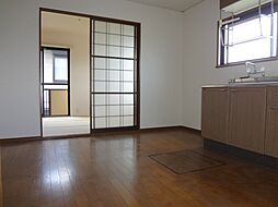 居間