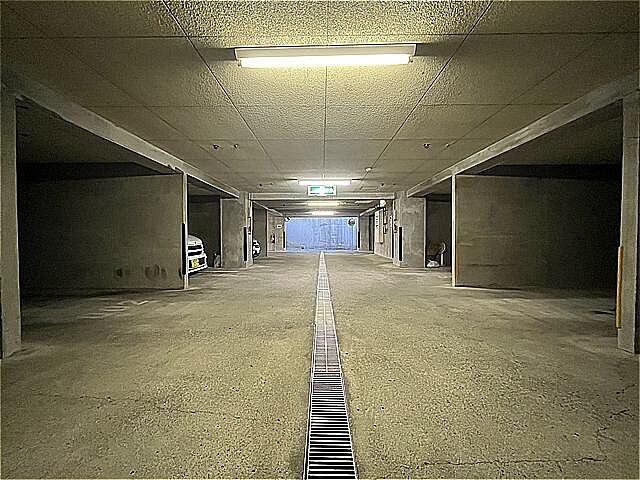 駐車場 セザール第三竹ノ塚 4階/-