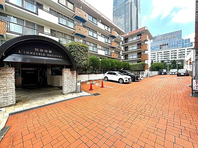 外観 ルイマーブル乃木坂 3階/-