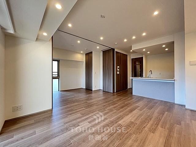 リビング/ダイニング プレミスト中野通り 3階/-