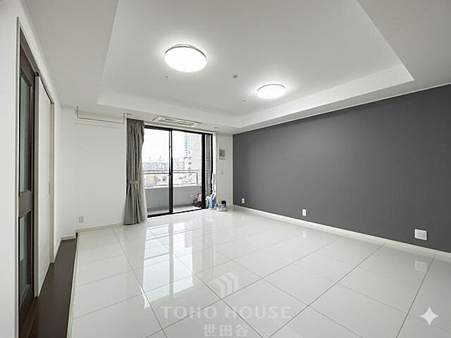 リビング/ダイニング コンシェリア西新宿タワーズウェスト 10階/-