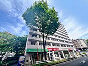 総戸数155戸の大規模マンション◇南向き・最上階◇陽当り・眺望良好◇ペット飼育相談可◇※画像にはCG加工が施されています。