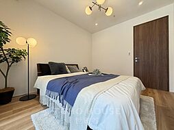 住まう方でカスタマイズしていただけるシンプルなデザインの内装。ご自身で素敵な空間を創り上げられます。